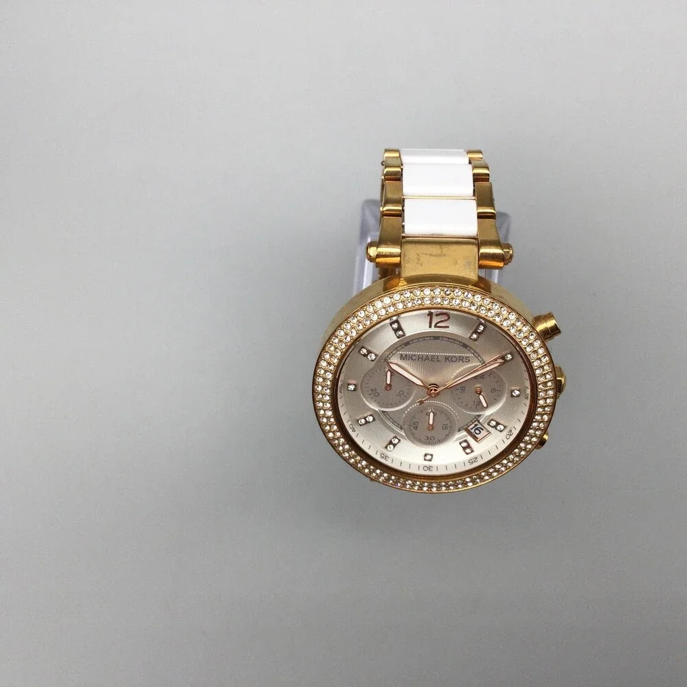 Michael Kors see photos